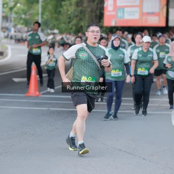 Runner Photo 1414828