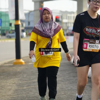 Runner Photo 1414980