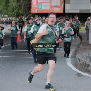 Runner Photo 1415005