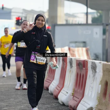 Runner Photo 1415012
