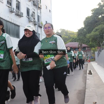 Runner Photo 1415105