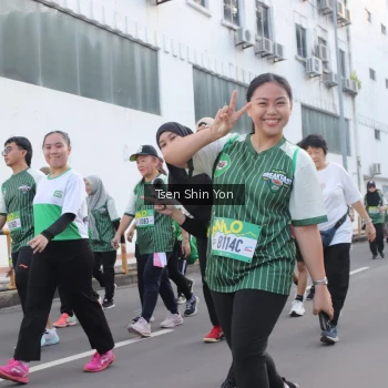 Runner Photo 1415535