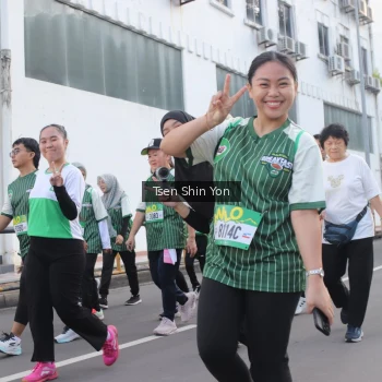 Runner Photo 1415545