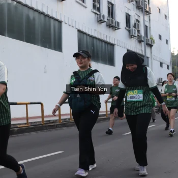 Runner Photo 1415763