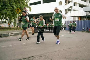 Runner Photo 1416245