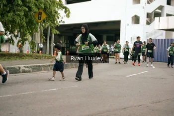 Runner Photo 1416363