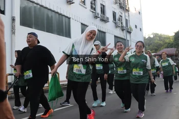 Runner Photo 1416615