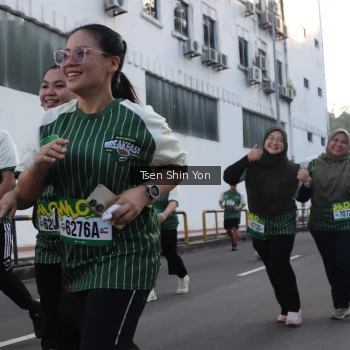 Runner Photo 1416627