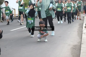 Runner Photo 1416694