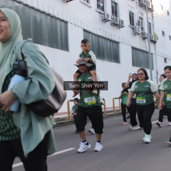 Runner Photo 1416722