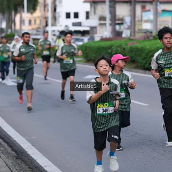 Runner Photo 1416737