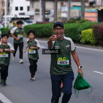 Runner Photo 1416780