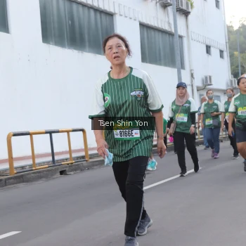 Runner Photo 1416987