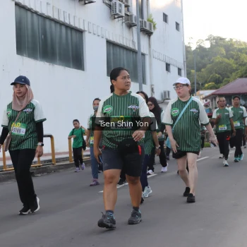 Runner Photo 1417003