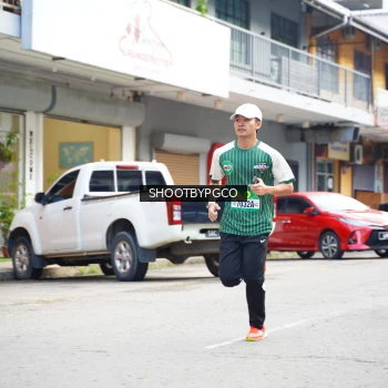 Runner Photo 1417629