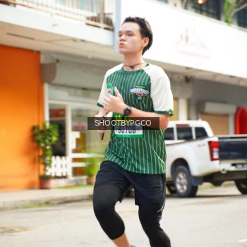 Runner Photo 1417678
