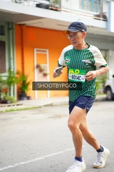 Runner Photo 1417719