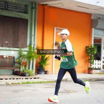 Runner Photo 1417758