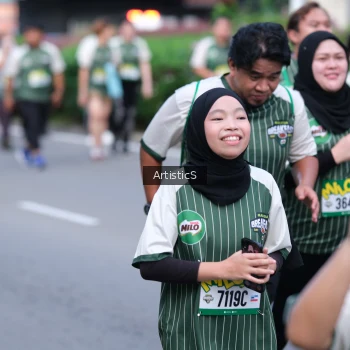 Runner Photo 1417760