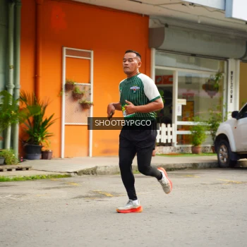 Runner Photo 1418079