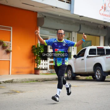 Runner Photo 1418113