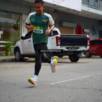 Runner Photo 1418827