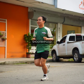 Runner Photo 1418914