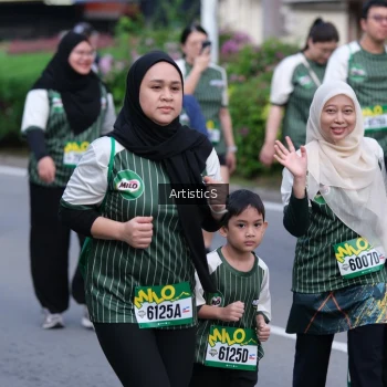 Runner Photo 1419687