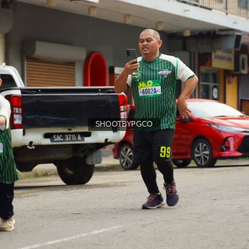 Runner Photo 1420040