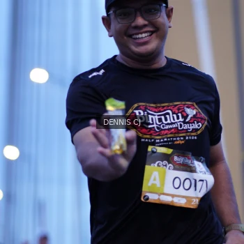 Runner Photo 1420125