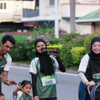 Runner Photo 1420202