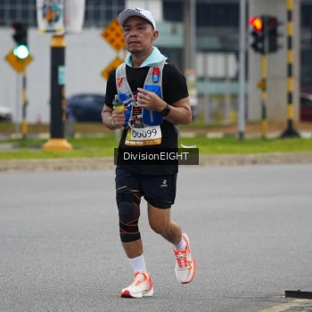 Runner Photo 1420218