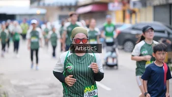 Runner Photo 1420502