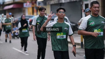 Runner Photo 1420637