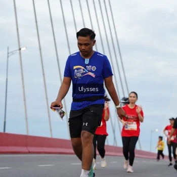 Runner Photo 1420803