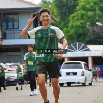 Runner Photo 1420872
