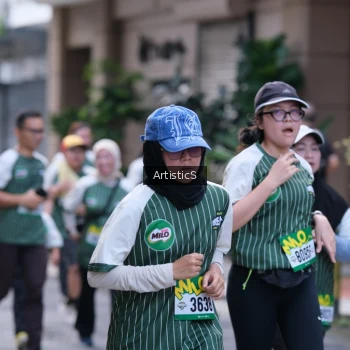 Runner Photo 1421010