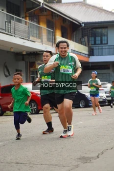 Runner Photo 1421083