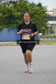 Runner Photo 1421210