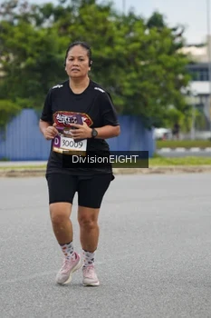 Runner Photo 1421229