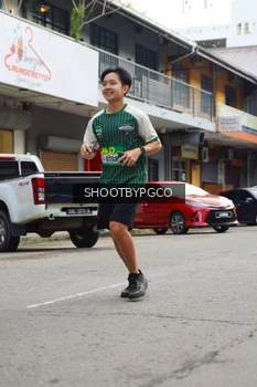 Runner Photo 1421266
