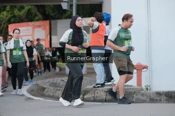 Runner Photo 1421274