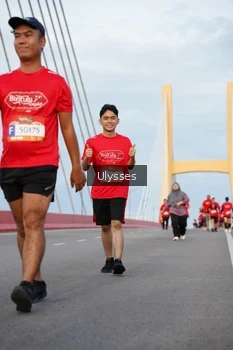 Runner Photo 1421546