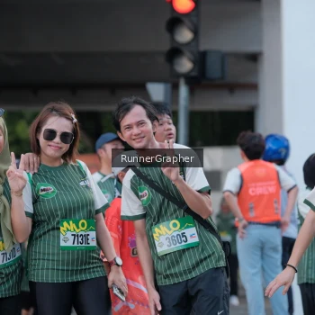 Runner Photo 1421755