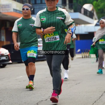 Runner Photo 1421845
