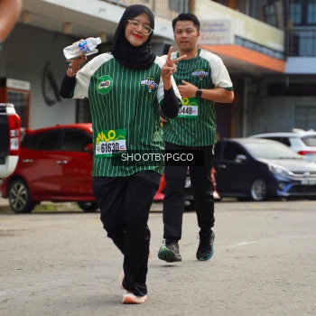 Runner Photo 1421977