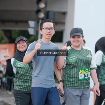 Runner Photo 1422098