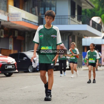 Runner Photo 1422128