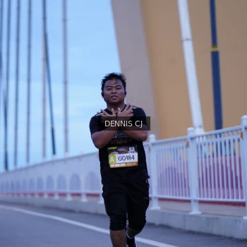 Runner Photo 1422142
