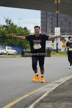 Runner Photo 1422160